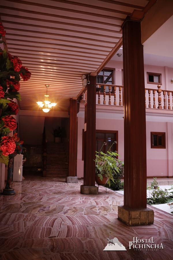 Hostal Pichincha Internacional Cuenca Extérieur photo